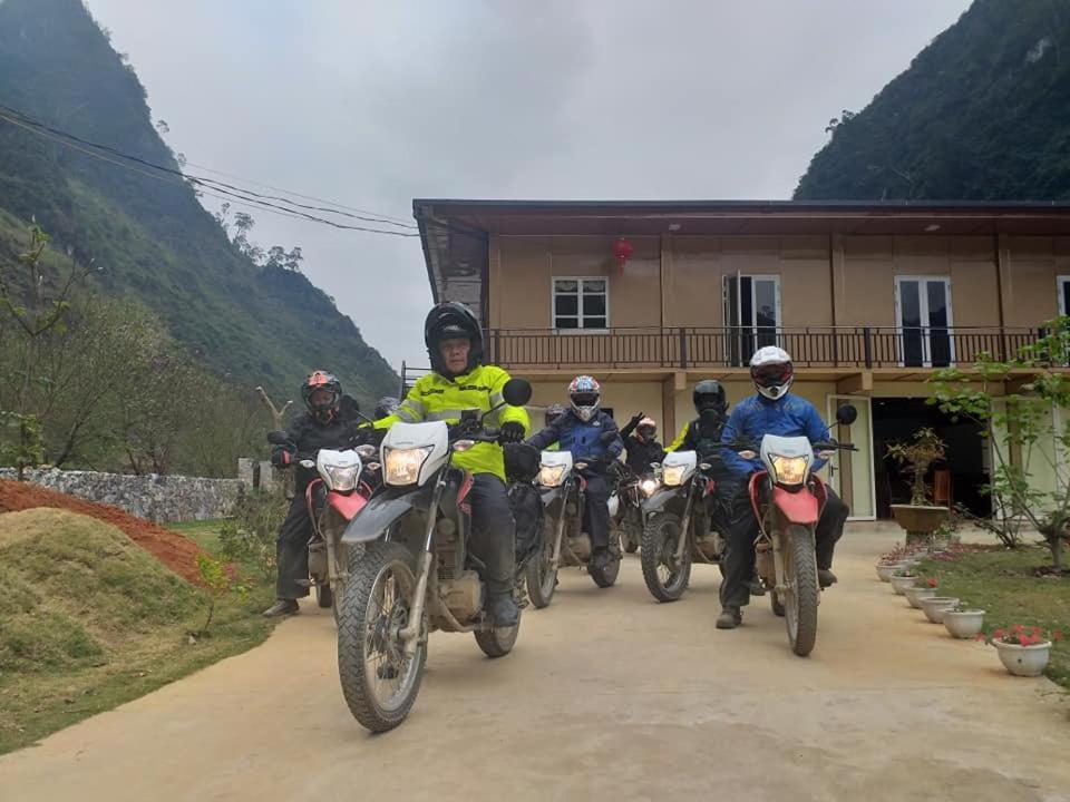 Diem Dung Chan Can Ty Ha Giang Exterior foto